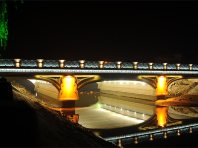 景區橋亮化設計-表現橋梁整體藝術造型